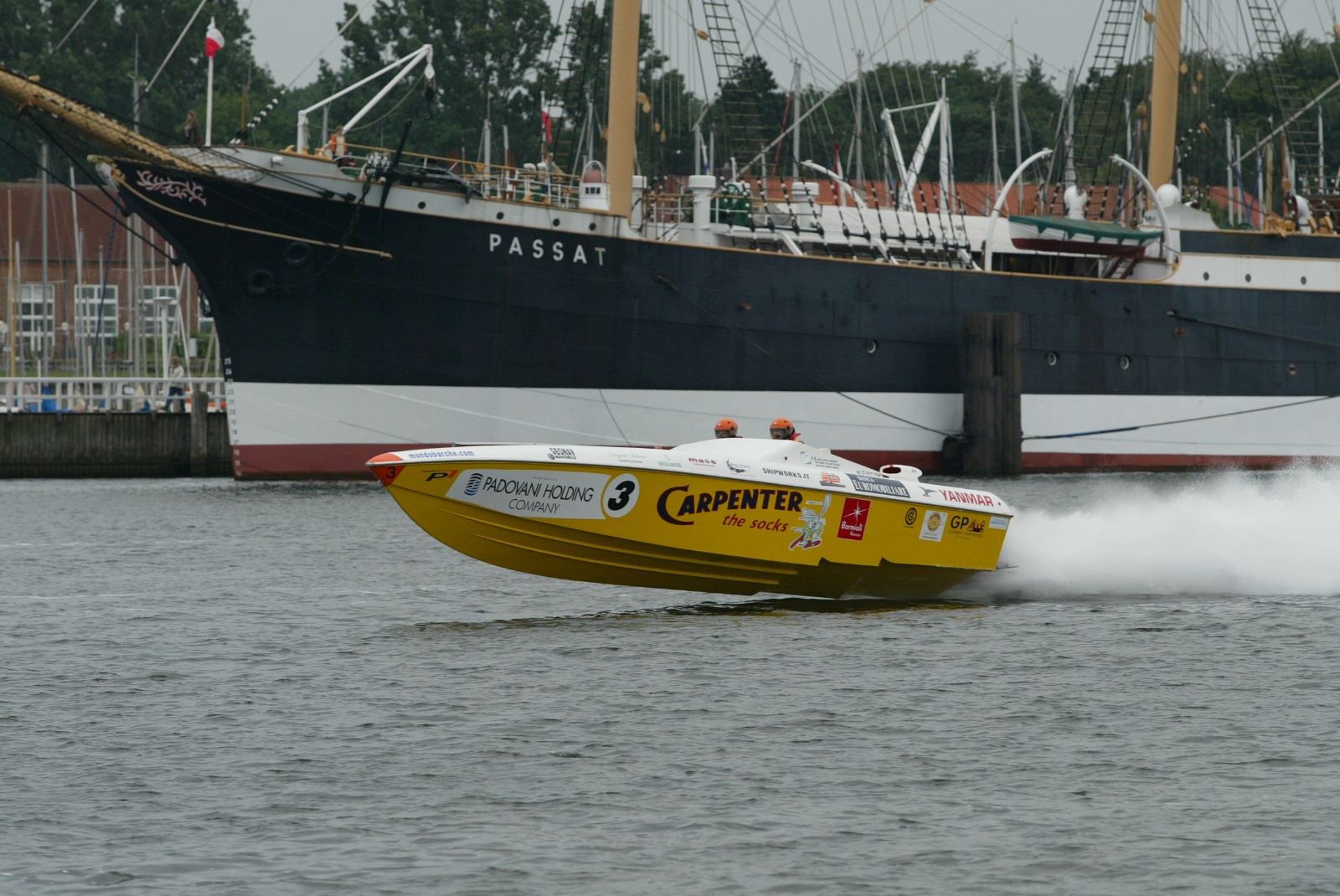 Powerboat P1 Travemuende